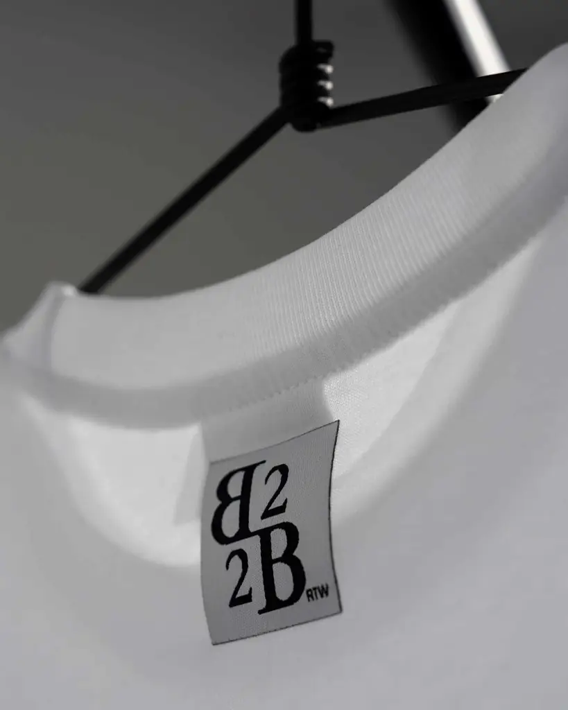 T-Shirt White Shadow — Anteprima 4